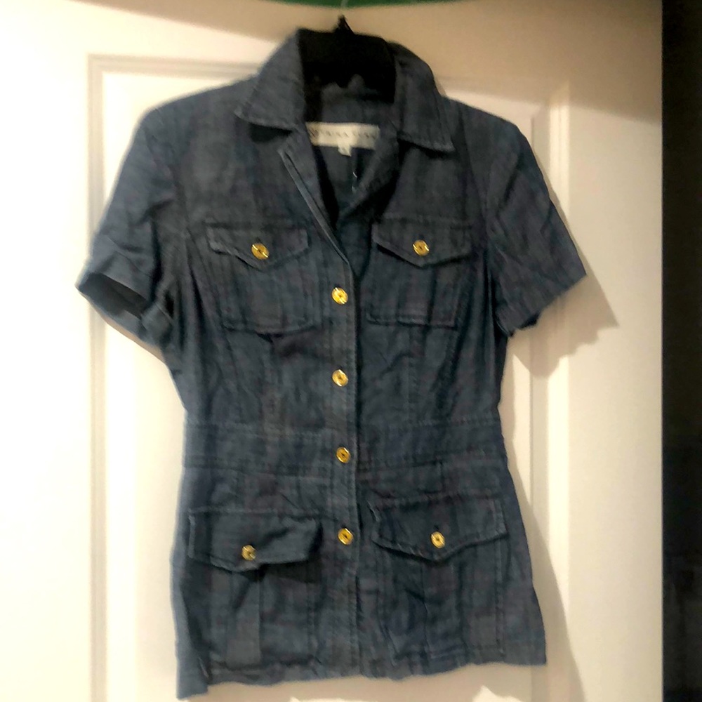 Trina Turk Denim/Chambray Utility Top. Size 6. NWOT